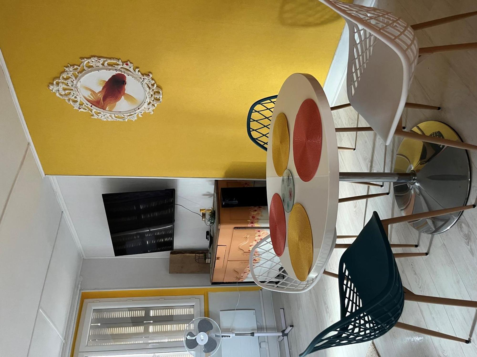 Les Avatars Apartment Saint-Amand-Mont-Rond Bagian luar foto